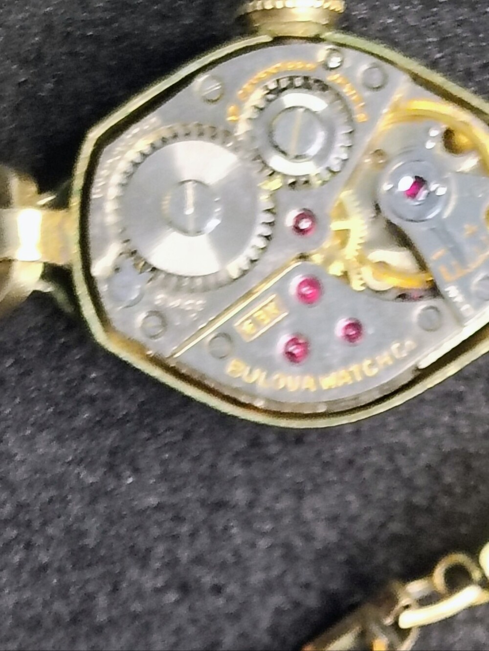 Vintage 10k RG case. 1952 Bulova watch. - Picture 14 of 17